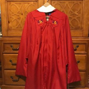 Stony Brook University Masters Graduation Gown